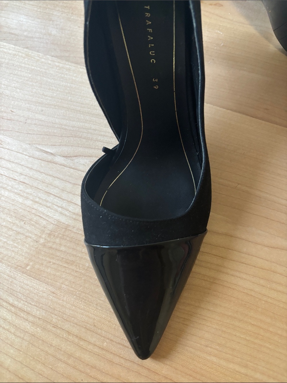 Zara Trafaluc Black Pointed Patent Cap High Heels size Eu 39 US 8.5 - Picture 5 of 6
